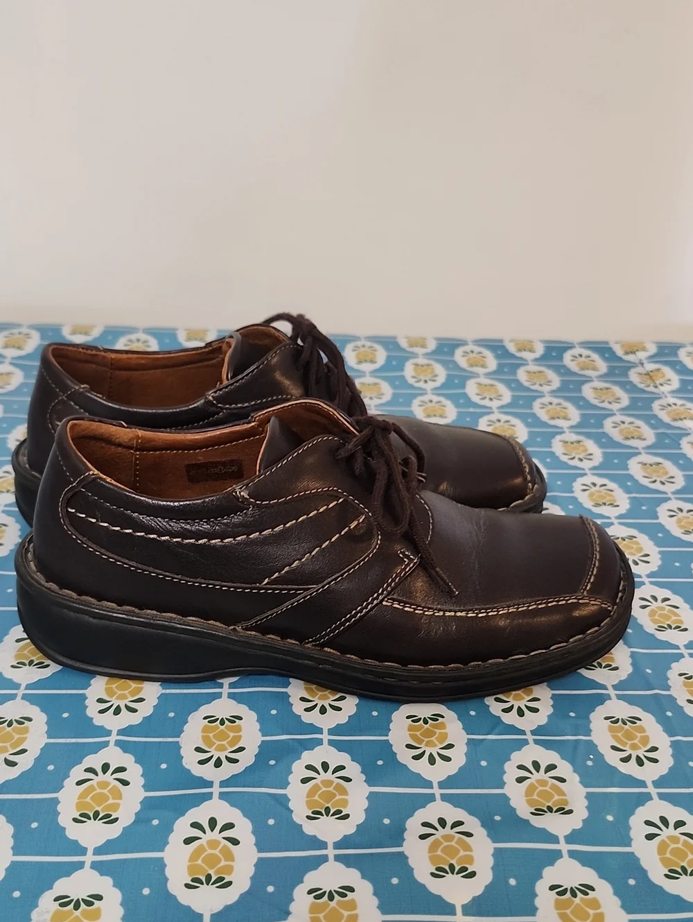 Josef Seibel Boys Brown Dress Shoes 4.5 Lace Up School